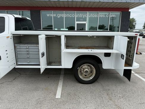 Used 2019 Ford F550 4x4 Crew Cab Super Duty image 13