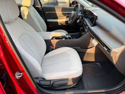 New 2026 Hyundai Sonata SEL FWD image 26