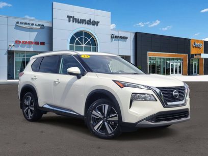 Used 2021 Nissan Rogue SL w/ Premium Package