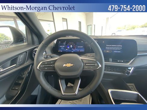 New 2026 Chevrolet Equinox LT FWD image 16