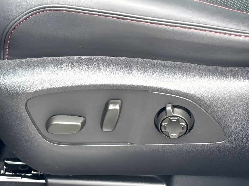 Used 2024 Acura ZDX Type S AWD/4WD image 10