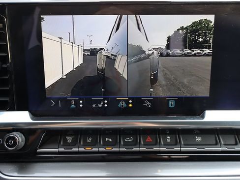 Used 2026 Chevrolet Silverado 3500 High Country w/ High Country Premium Package AWD/4WD image 39