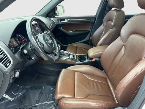Used 2017 Audi Q5 3.0T Premium Plus w/ Technology Package AWD/4WD image 17