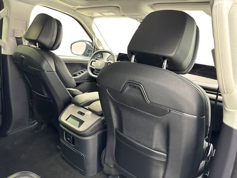 Used 2025 Lincoln Navigator Reserve AWD/4WD image 45