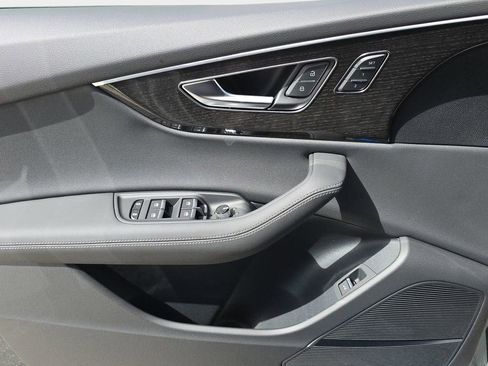 New 2026 Audi Q8 Premium Plus image 18