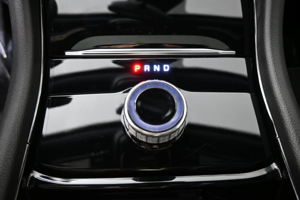 Used 2023 Jeep Grand Cherokee Altitude AWD/4WD image 31