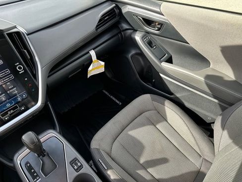 Used 2024 Subaru Crosstrek 2.0i Premium image 22