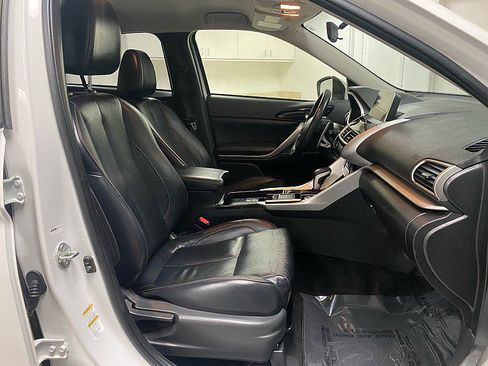 Used 2019 Mitsubishi Eclipse Cross SEL image 14