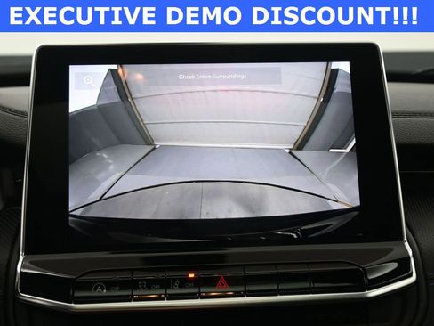 New 2025 Jeep Compass Latitude w/ Sun & Sound Group image 7