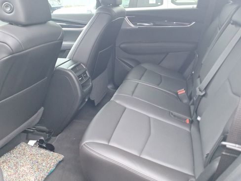 Used 2023 Cadillac XT5 Premium Luxury w/ Technology Package FWD image 9