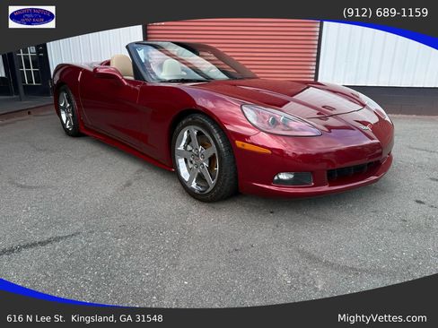Used 2007 Chevrolet Corvette Convertible w/ Preferred Equipment Group image 1