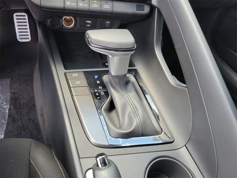 New 2025 Hyundai Elantra Sport w/ Cargo Package image 25