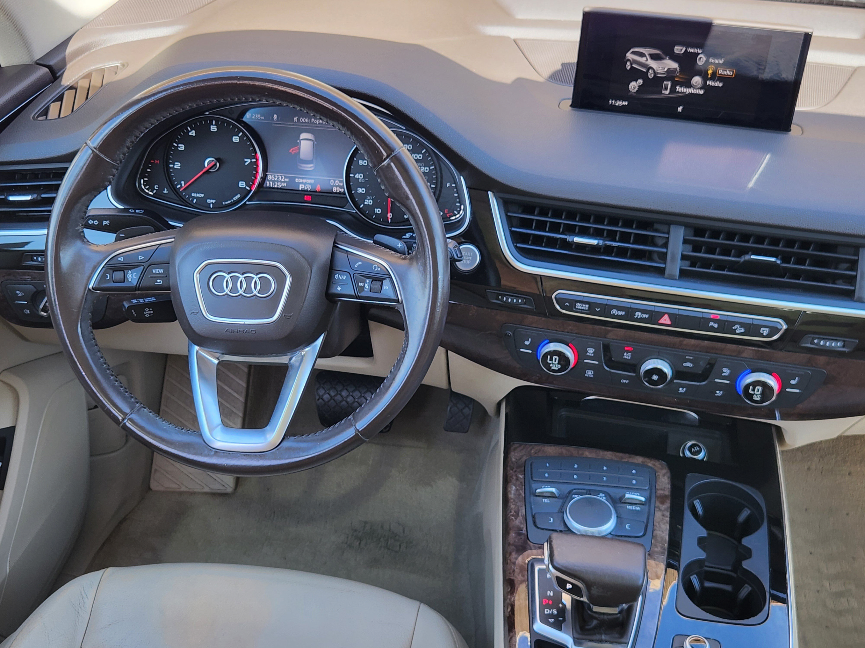 Used 2017 Audi Q7 2.0T Premium AWD/4WD image 22