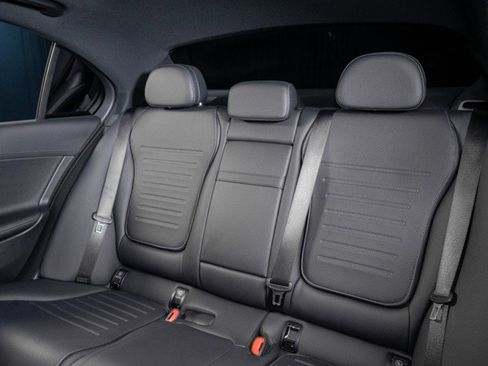 Certified 2023 Mercedes-Benz C 300 4MATIC Sedan image 25