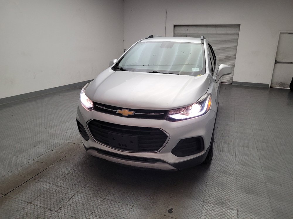 Used 2020 Chevrolet Trax LT FWD image 15