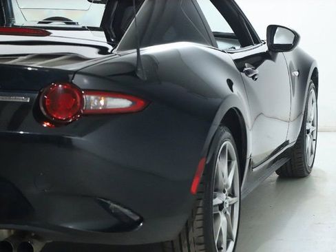 Used 2022 MAZDA MX-5 Miata RF Grand Touring image 8