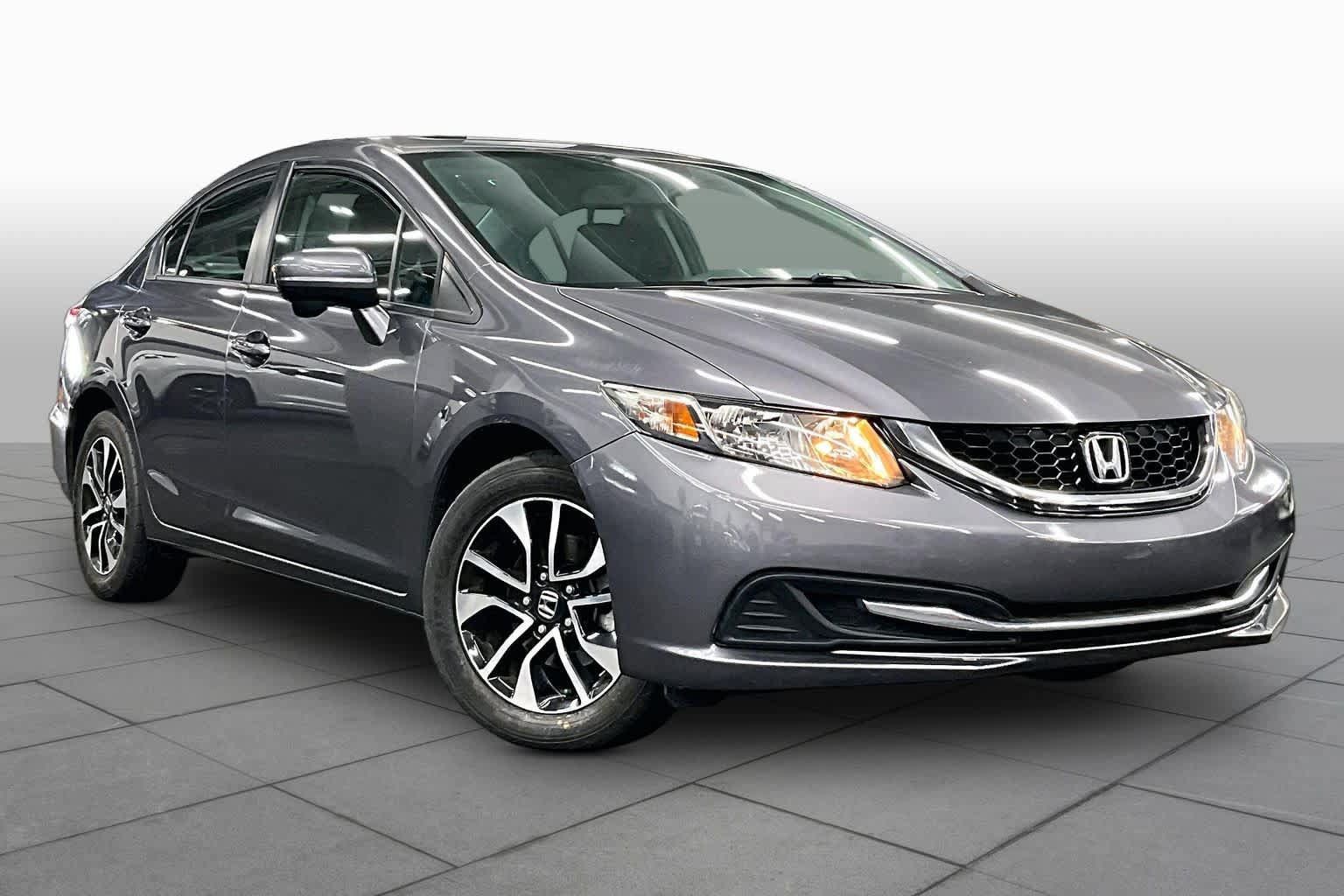 Used 2015 Honda Civic EX image 2