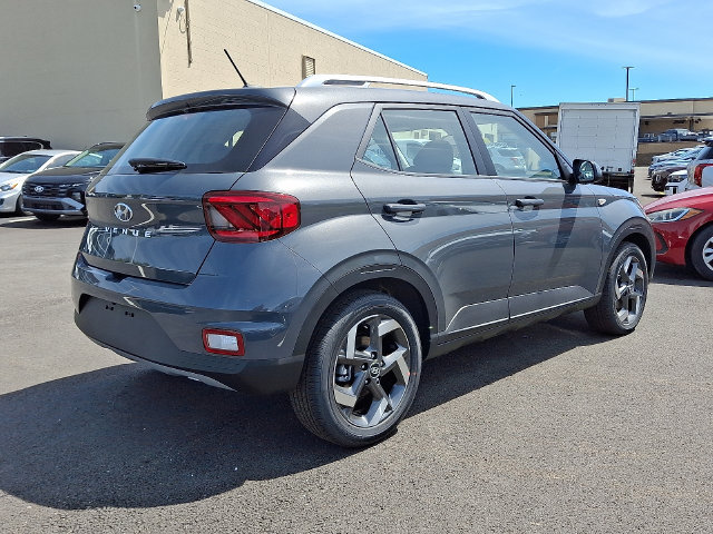 New 2026 Hyundai Venue SEL FWD image 4