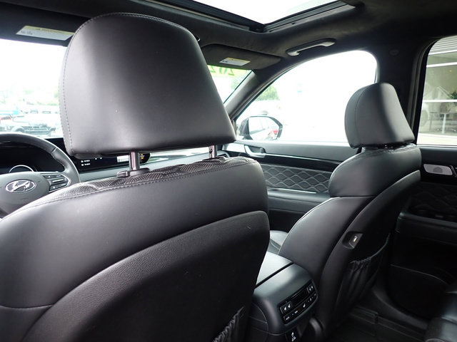 Used 2020 Hyundai Palisade Limited AWD/4WD image 16