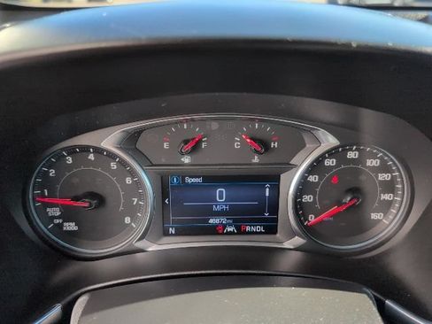 Used 2020 Chevrolet Equinox LT FWD image 20