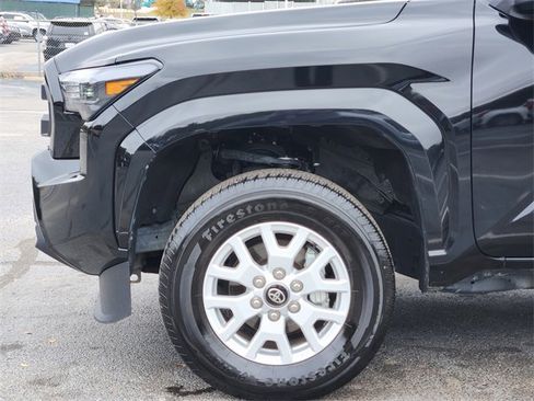 Certified 2024 Toyota Tacoma SR5 image 6