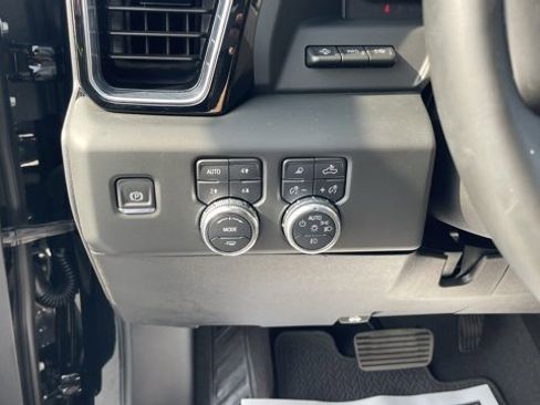 Used 2025 GMC Sierra 2500 Denali w/ Denali Reserve Package image 20