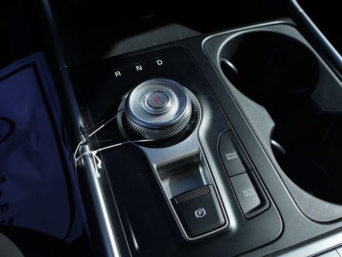 New 2026 Kia Carnival LXS image 35