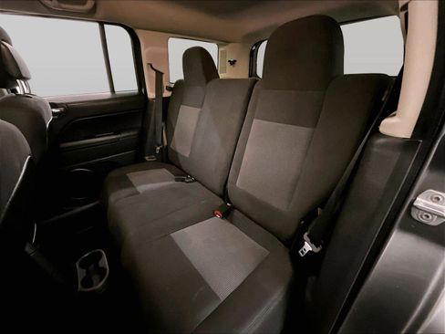 Used 2014 Jeep Patriot Sport w/ Power Value Group image 25