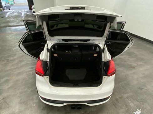 Used 2016 Ford Focus ST FWD image 48
