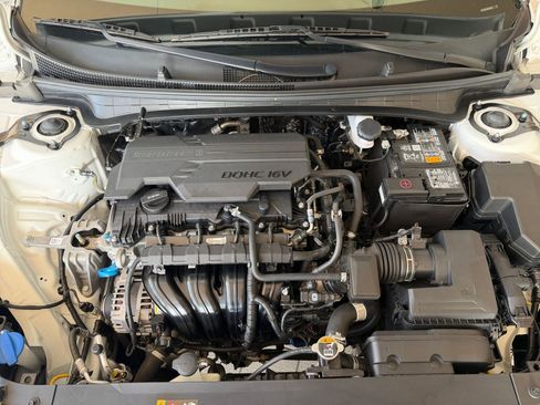 Used 2025 Kia K4 LXS image 28