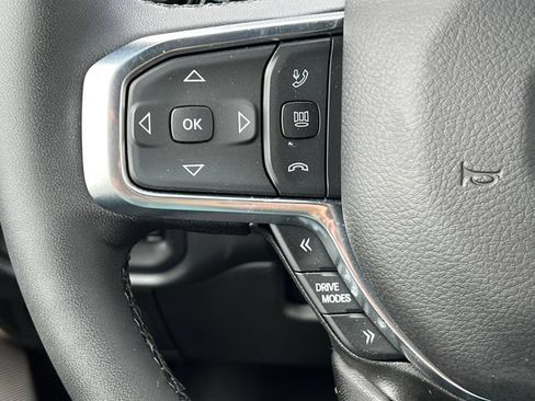Used 2025 RAM 1500 Laramie w/ Advanced Safety Group II AWD/4WD image 27