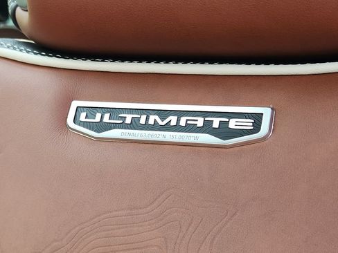 Used 2023 GMC Yukon XL Denali Ultimate w/ LPO, Floor Liner Package AWD/4WD image 15