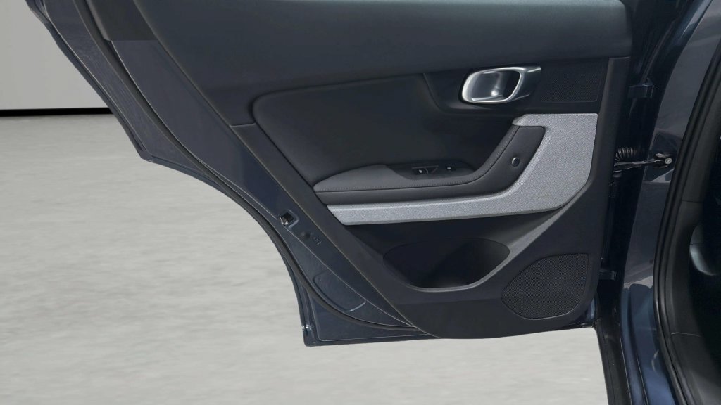 Used 2024 Polestar Polestar 2 AWD/4WD image 18