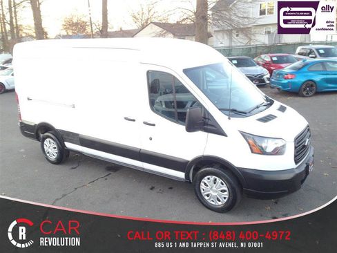 Used 2019 Ford Transit 250 148 Medium Roof w/ Interior Upgrade Package RWD image 21
