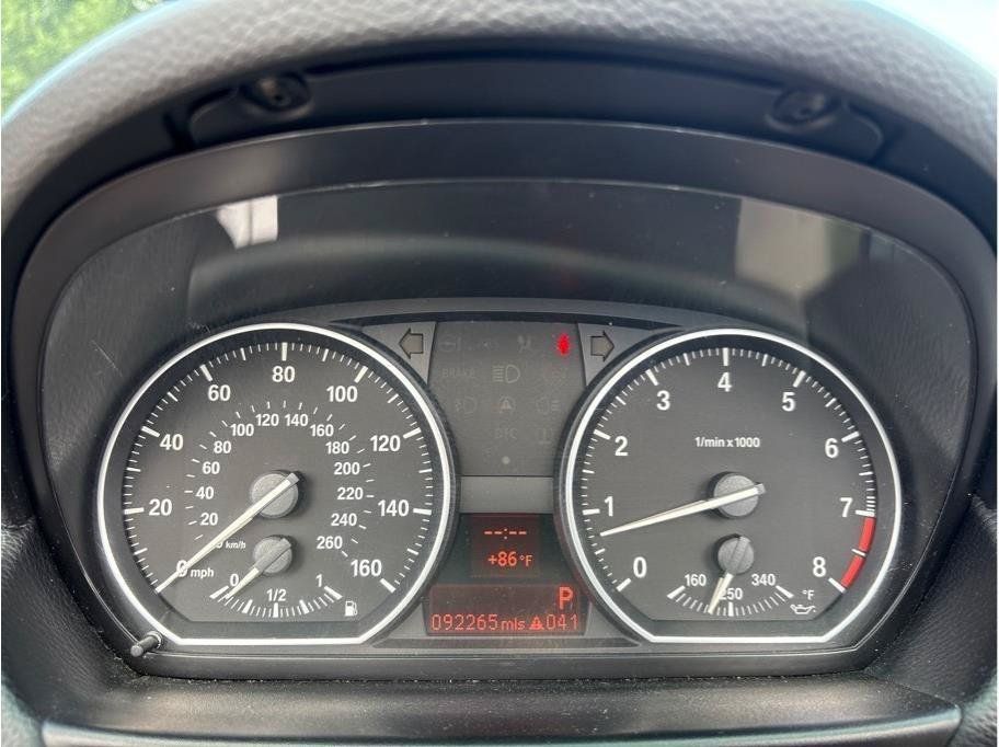 Used 2008 BMW 135i Convertible RWD image 14