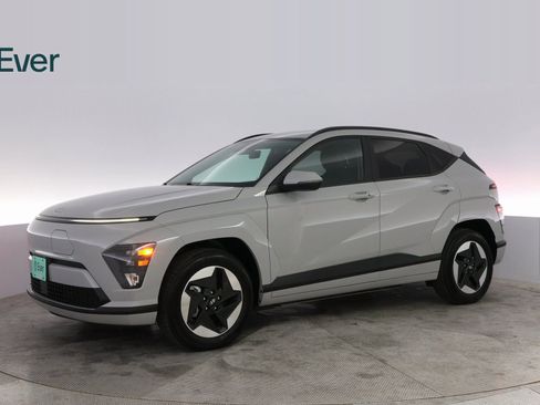 Used 2024 Hyundai Kona SEL image 15