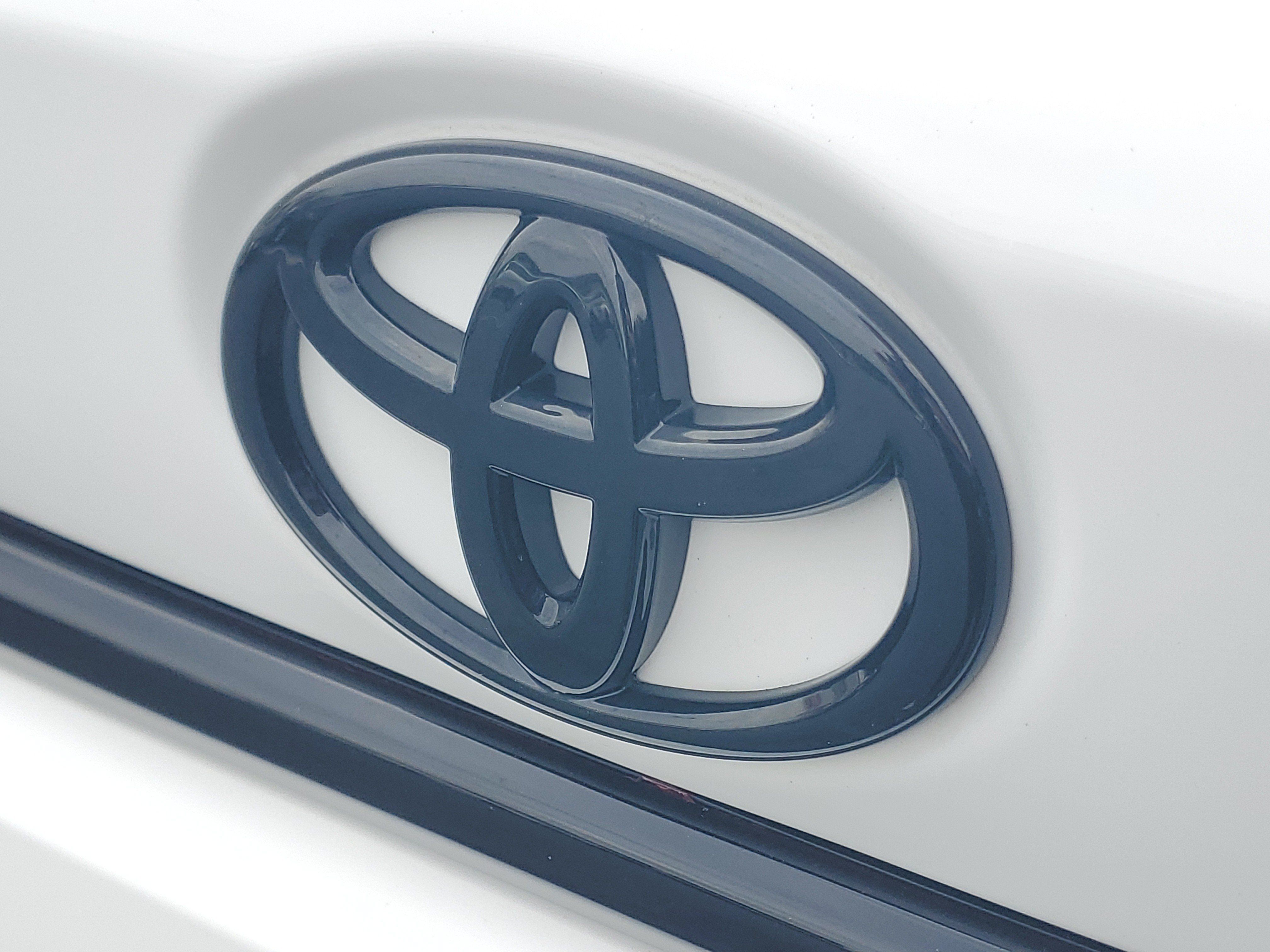 Certified 2024 Toyota Corolla LE FWD image 7
