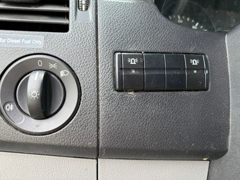 Used 2012 Mercedes-Benz Sprinter 2500 w/ Additional Battery Pkg image 30