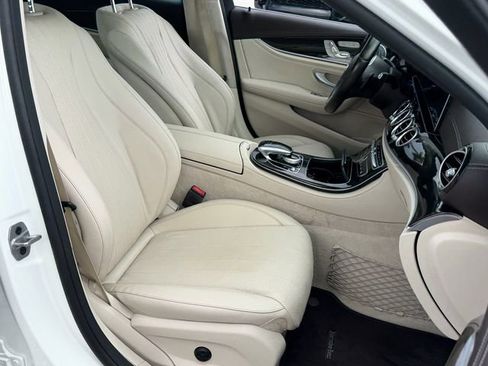 Used 2020 Mercedes-Benz E 450 4MATIC Sedan w/ Parking Assistance Package image 15