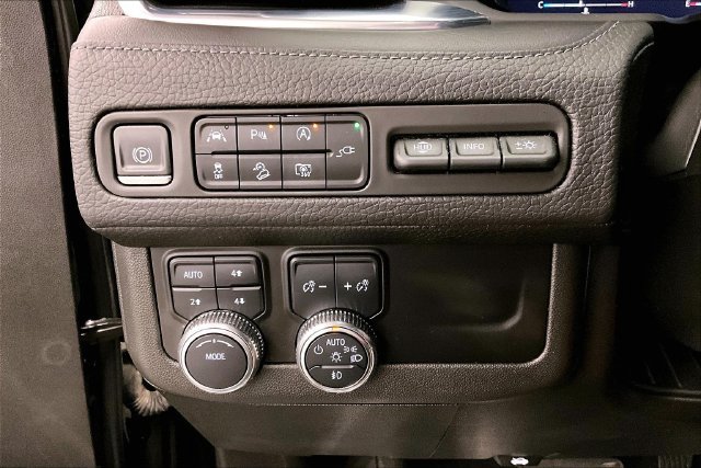 Used 2022 GMC Yukon Denali AWD/4WD image 39