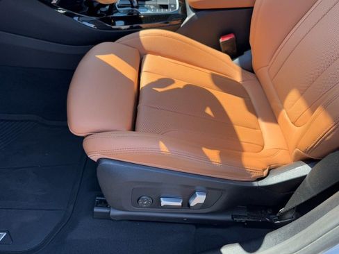 Used 2023 BMW X3 xDrive30i w/ Premium Package image 16