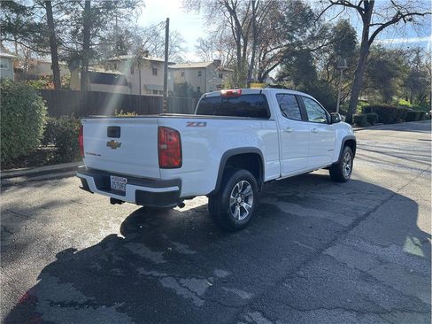 Used 2017 Chevrolet Colorado Z71 image 5