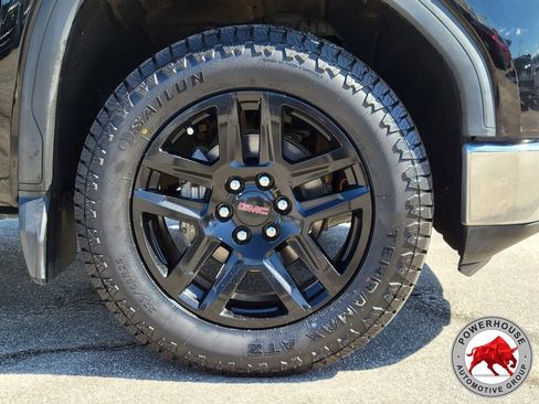 Used 2021 GMC Sierra 1500 SLT w/ SLT Premium Package image 11