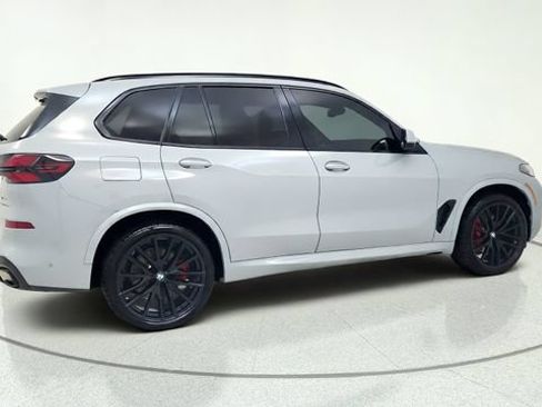 Used 2026 BMW X5 sDrive40i w/ M Sport Package RWD image 13