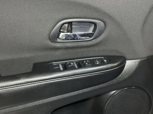 Used 2022 Honda HR-V Sport image 21