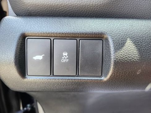 Used 2024 Honda Pilot Touring image 32