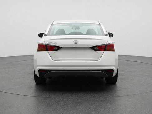 Used 2025 Nissan Altima 2.5 SV image 7