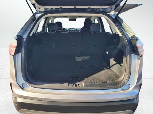 Used 2024 Ford Edge SEL image 12
