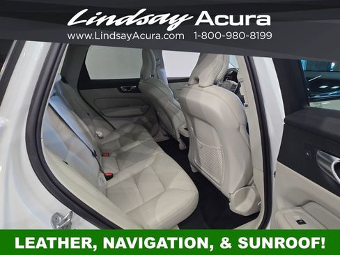 Used 2024 Volvo XC60 B5 Plus image 9