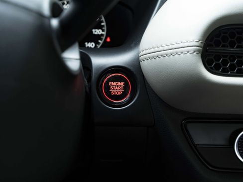 Used 2026 Honda HR-V LX image 25